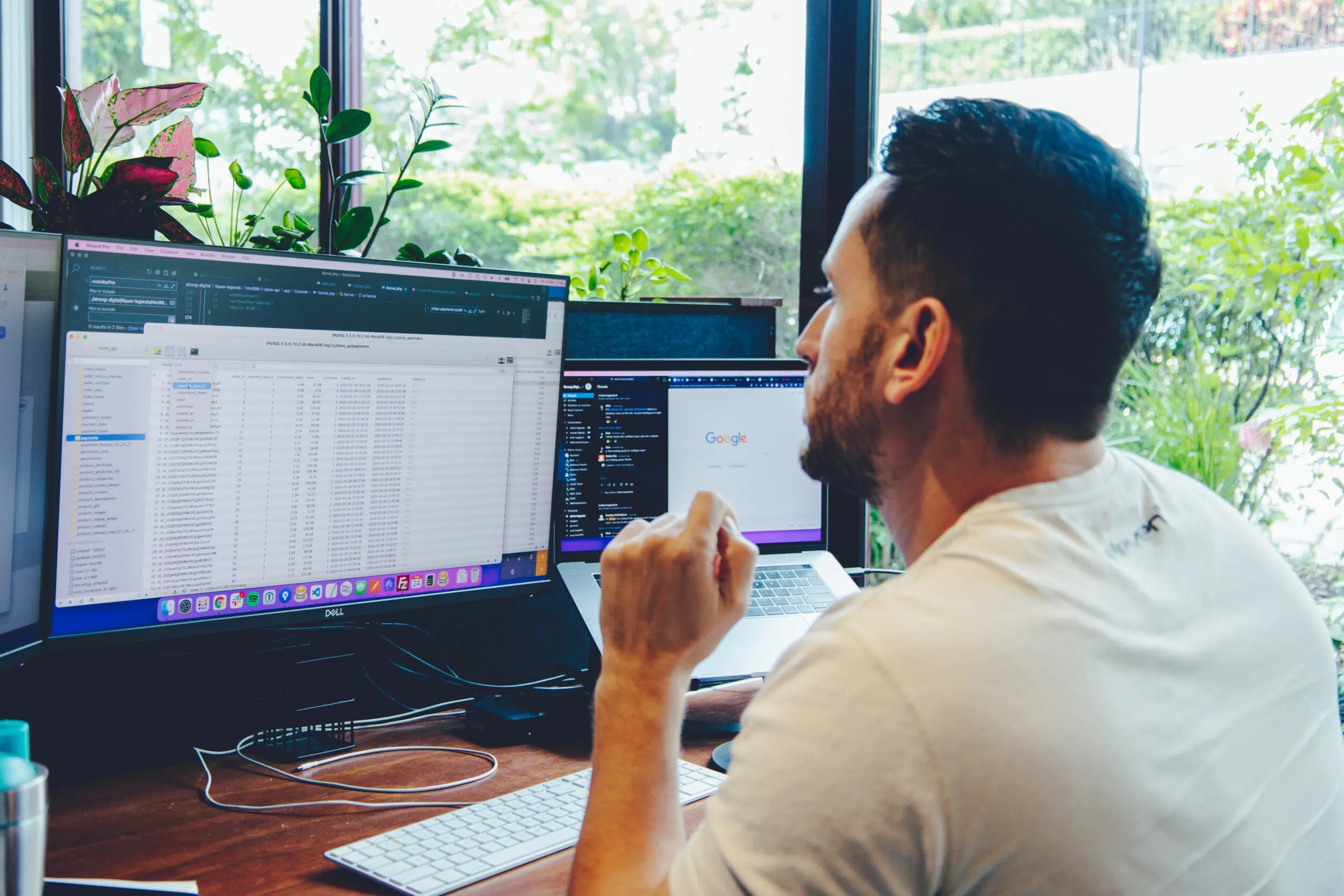 ECommerce Websites 1 strong digital office 2